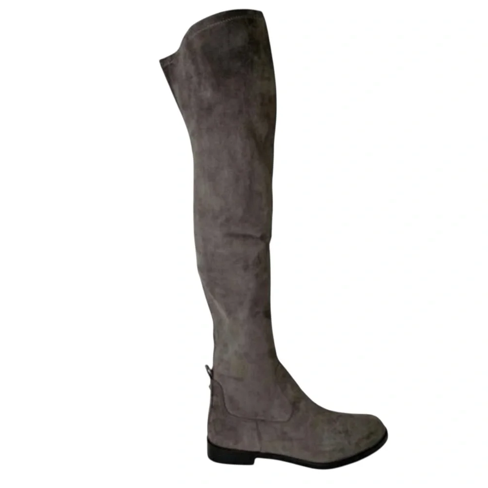 Brand new Reaction Kenneth Cole Wind-y boots, gray, 8.5